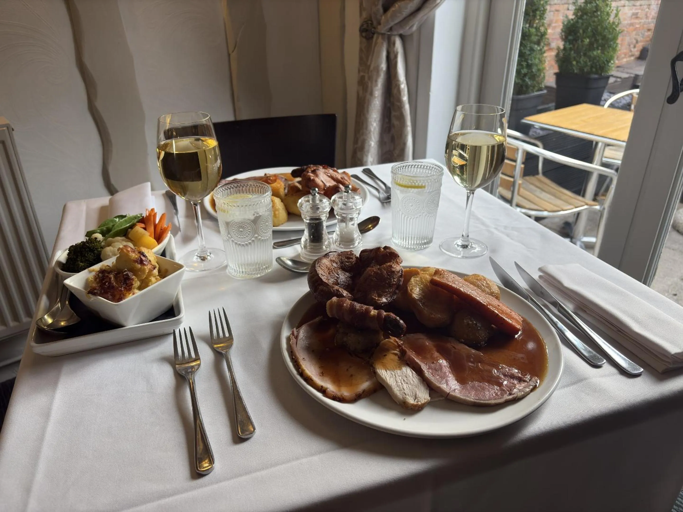 Food and drinks in The Blue Anchor