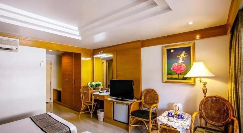 Phi Phi Banyan Villa