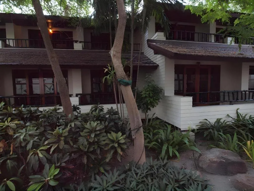 Phi Phi Banyan Villa