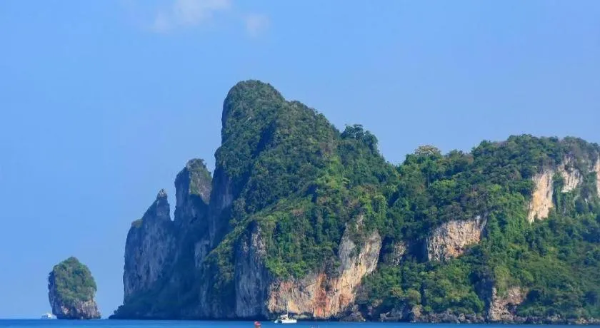 Phi Phi Banyan Villa