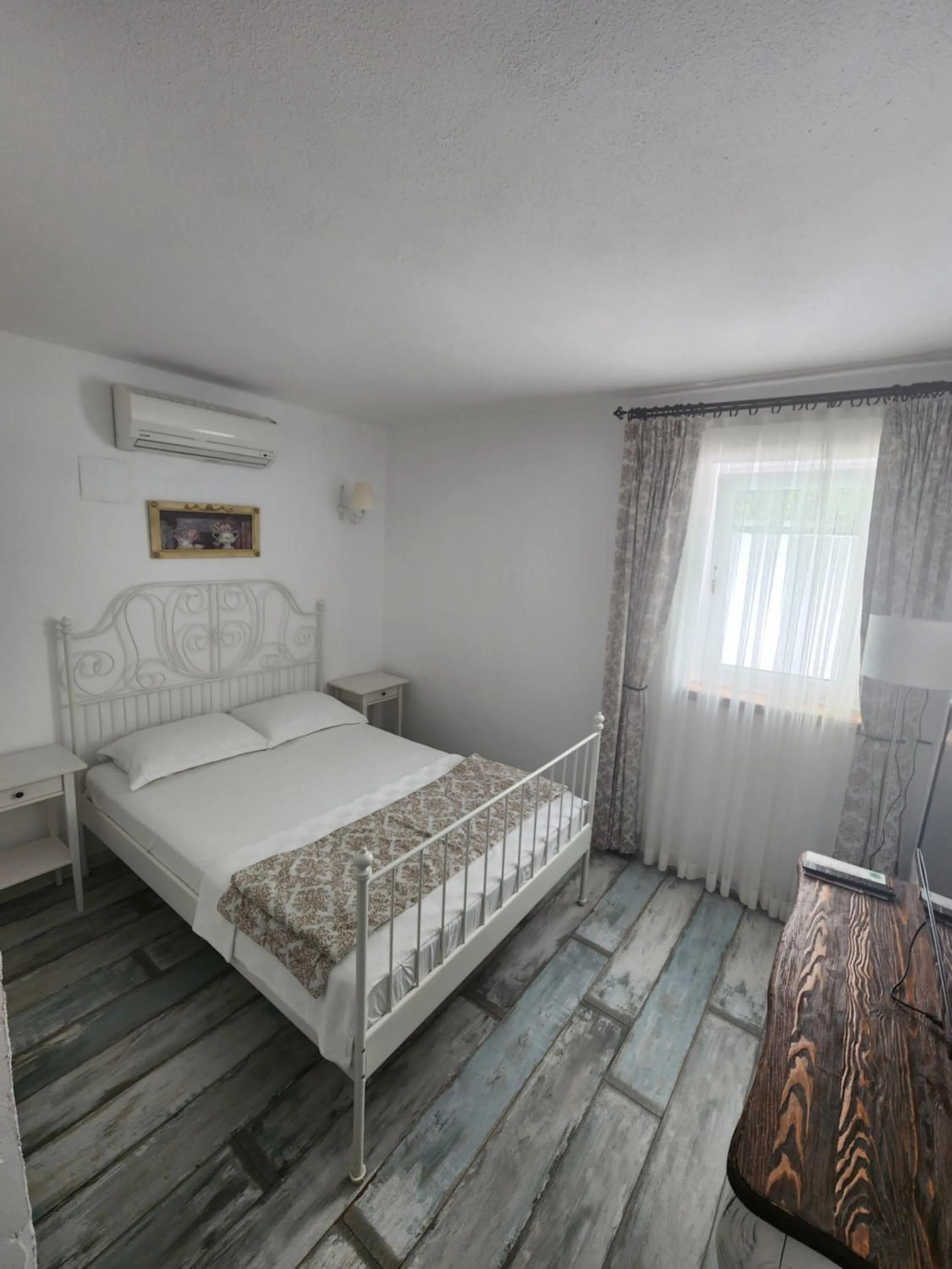 Bed in Tarcin Alacati Hotel