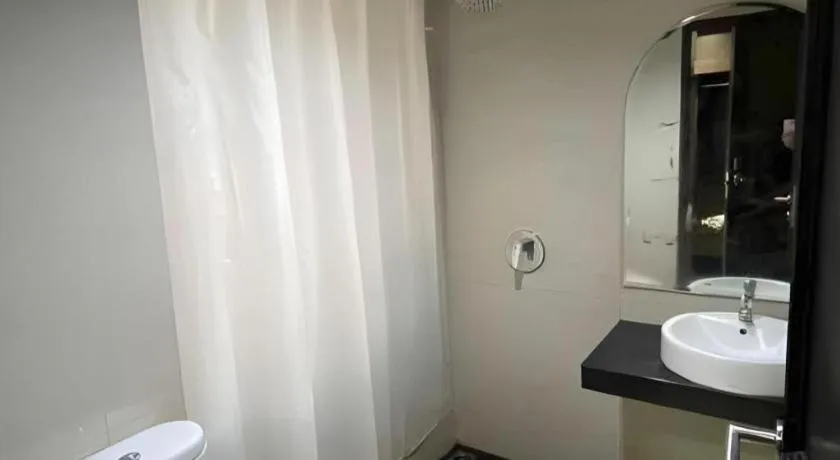 Rizen Premiere Hotel