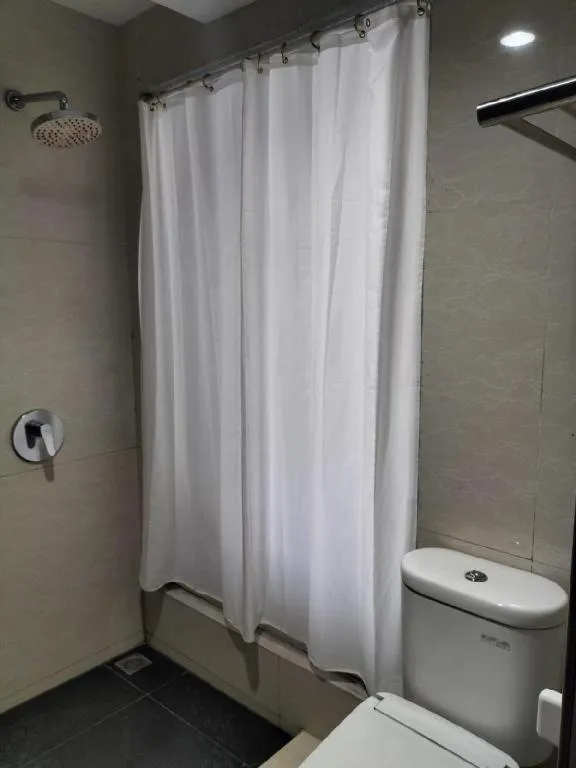 Rizen Premiere Hotel