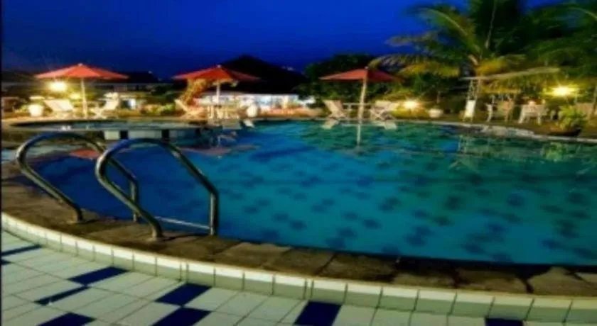 Rizen Premiere Hotel