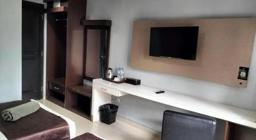 Rizen Premiere Hotel