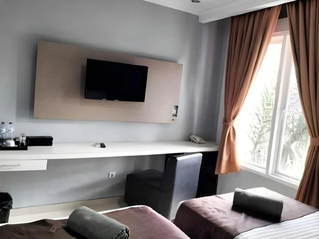 Rizen Premiere Hotel