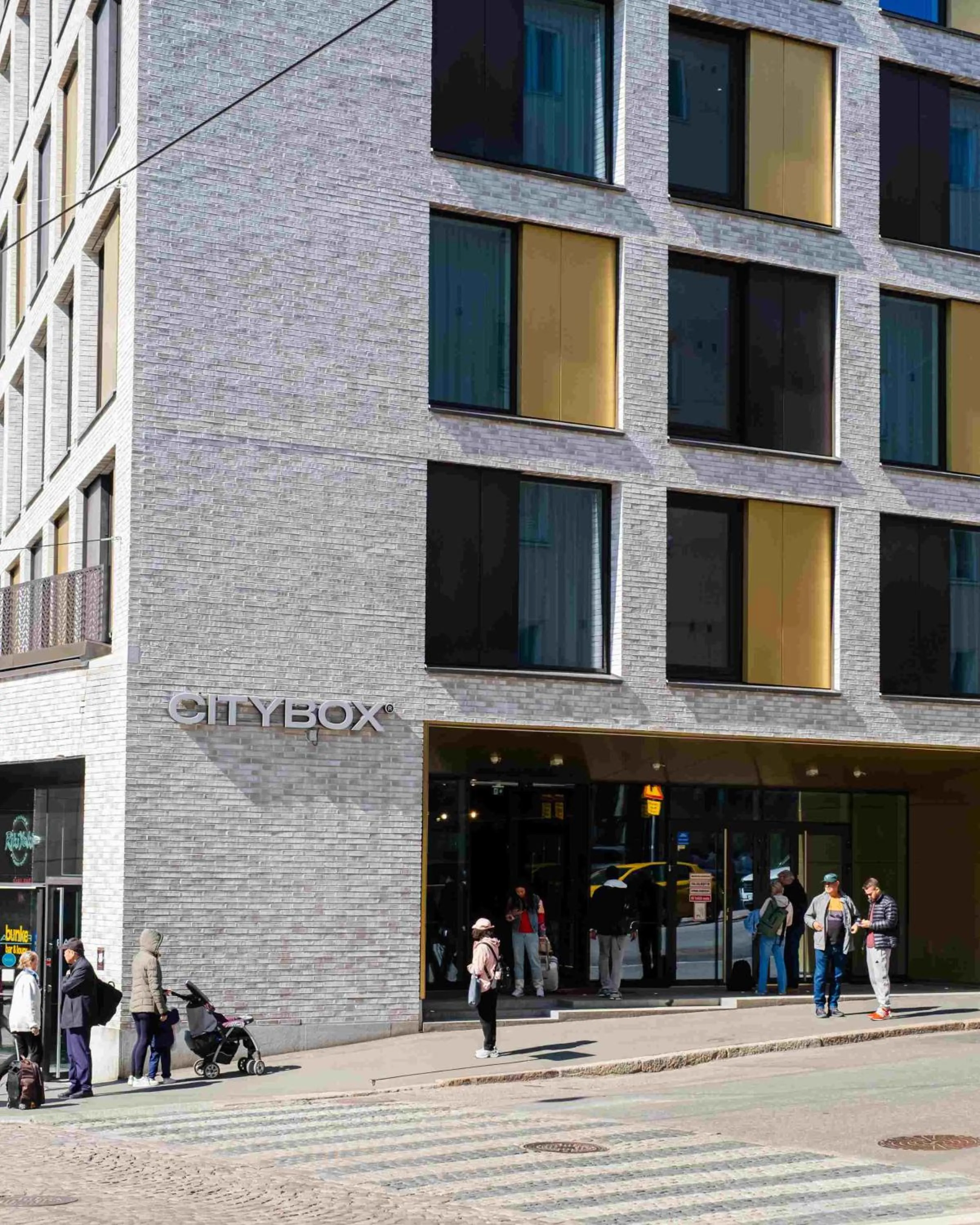 Facade/entrance in Citybox Helsinki