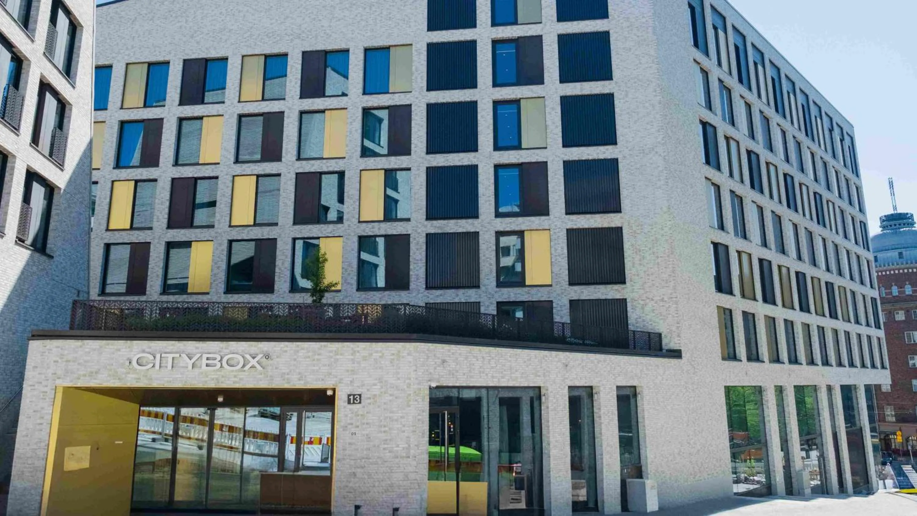 Facade/entrance in Citybox Helsinki