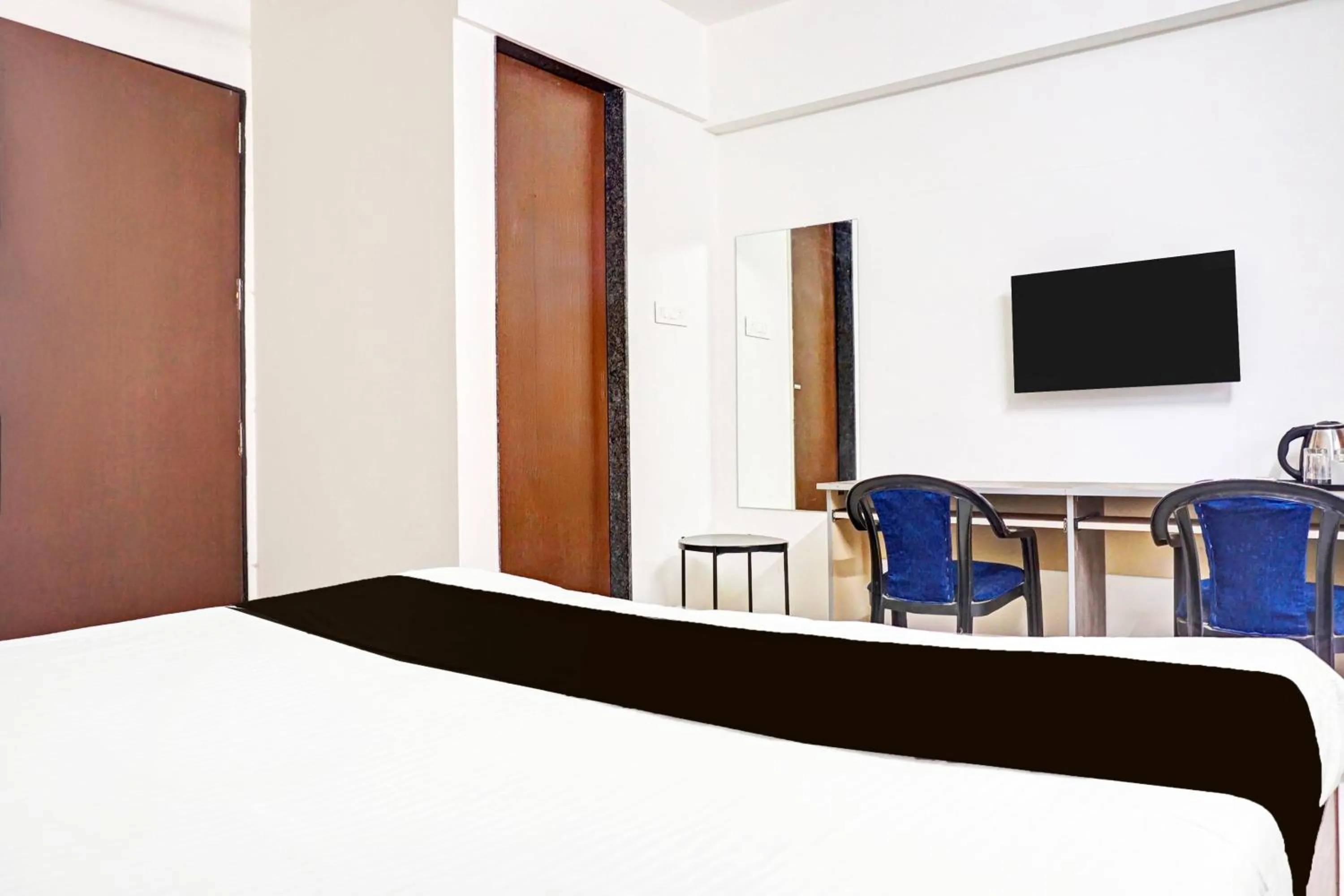 Bedroom, Bed in Collection O Baner Formerly Seven Hills