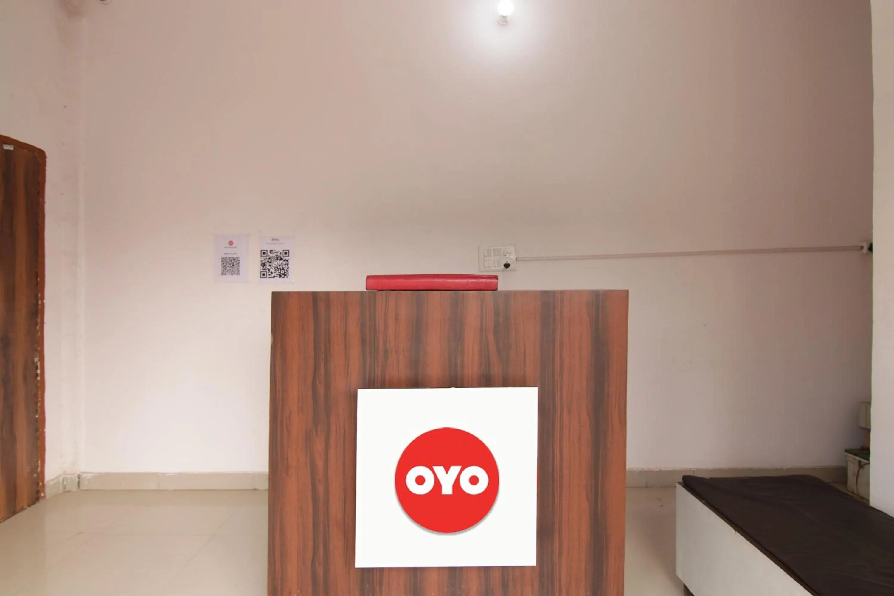 Lobby or reception in Hotel O Royal Place