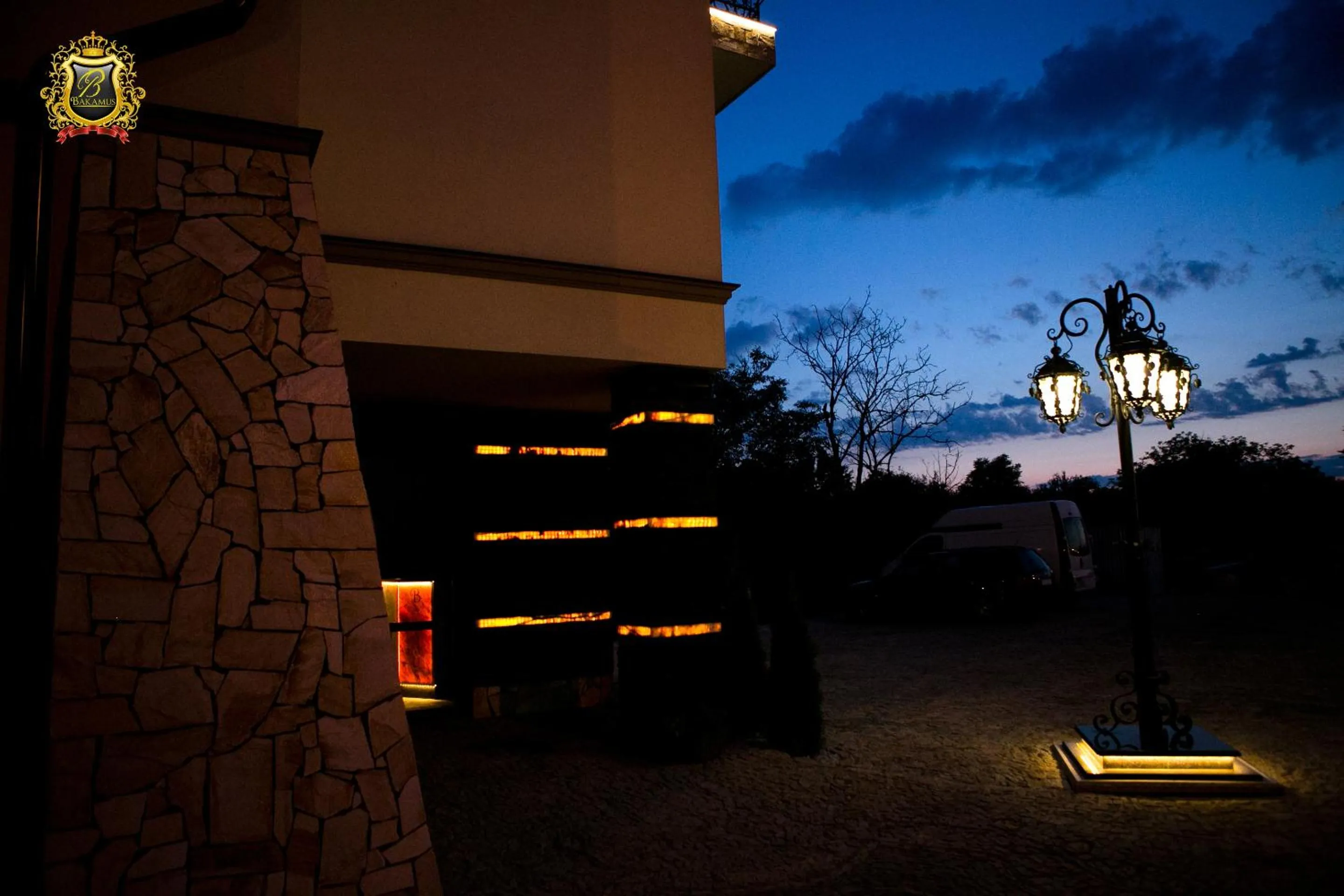 Facade/entrance in Rezydencja Bakamus