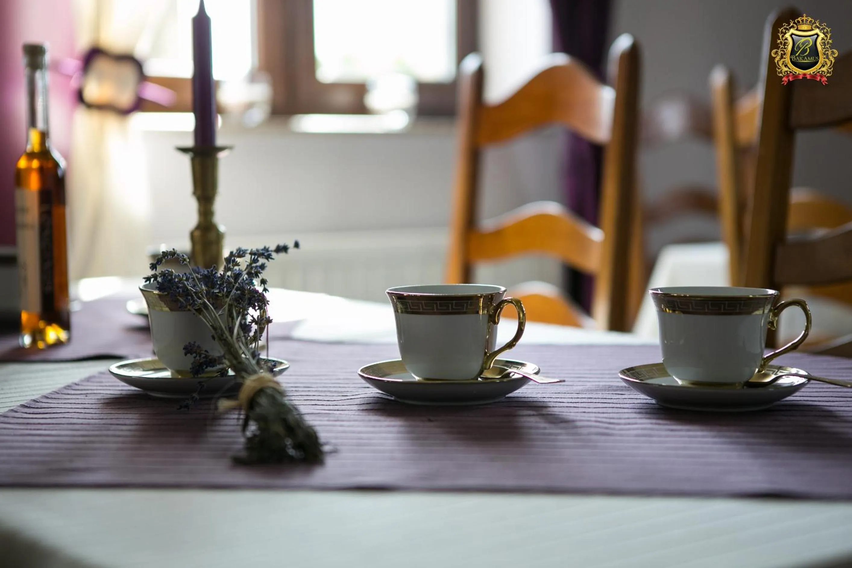 Restaurant/places to eat in Rezydencja Bakamus