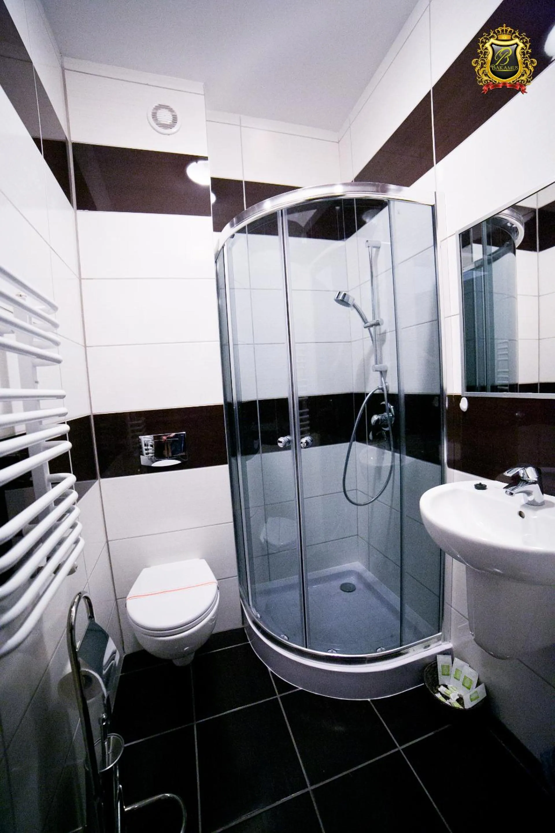 Shower in Rezydencja Bakamus