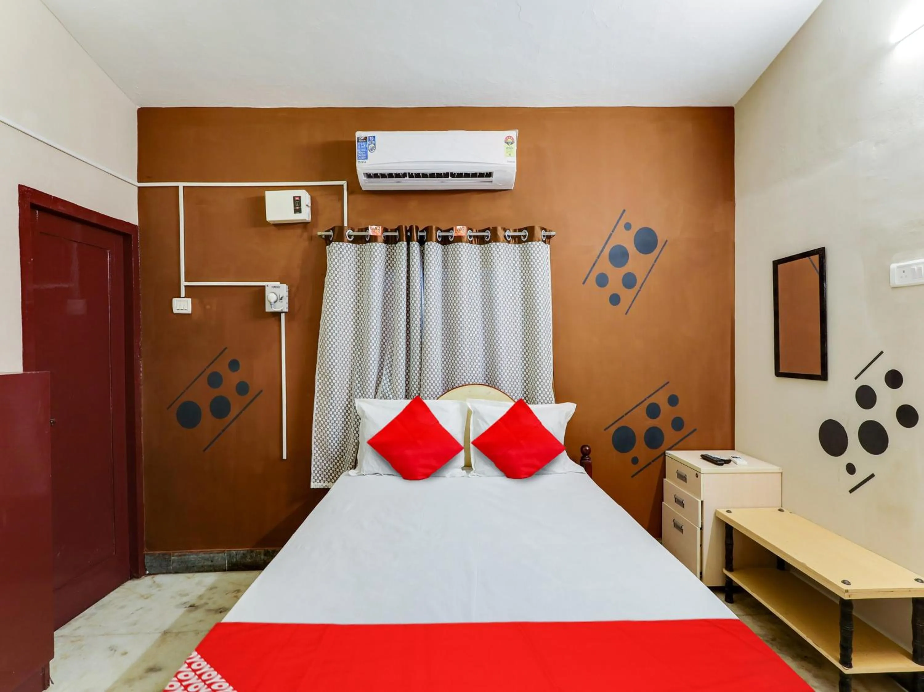 Bedroom, Bed in Super Hotel O Vsv Guest House Maduravoyal