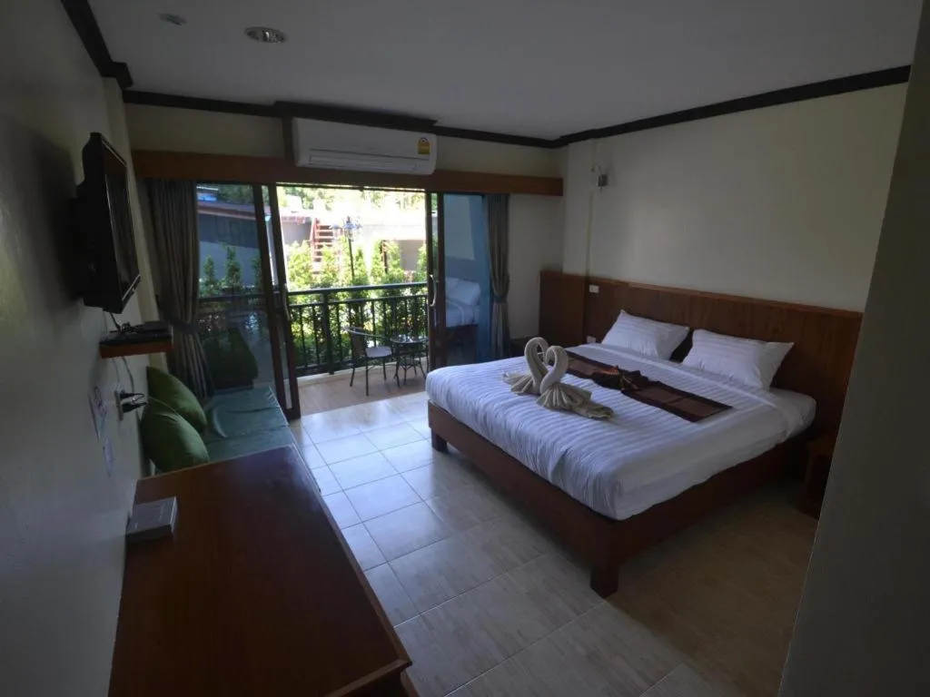 Bed in The Green Hotel