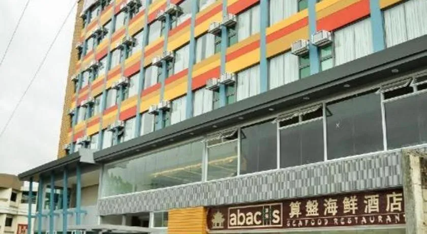 Travelite Hotel Legarda