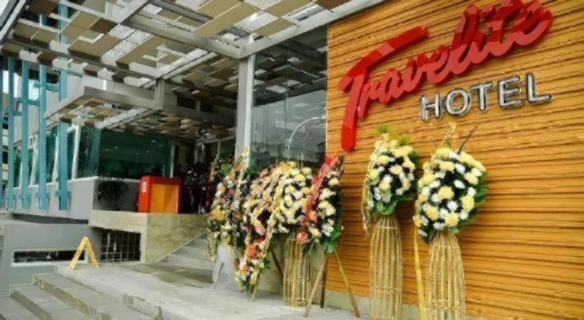 Travelite Hotel Legarda