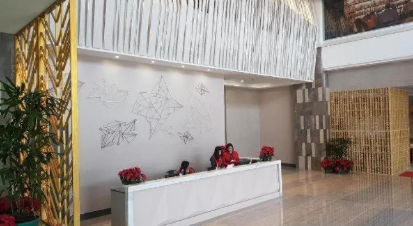 Travelite Hotel Legarda