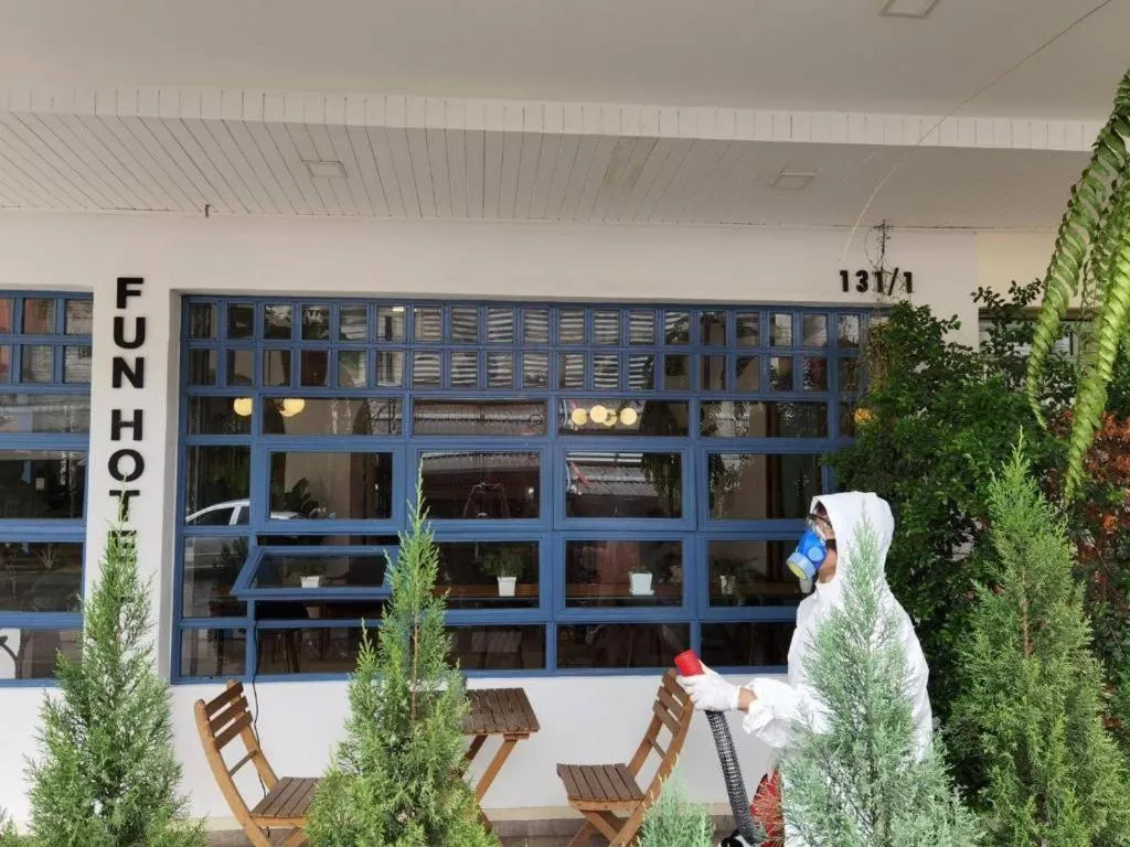 Fun Hotel