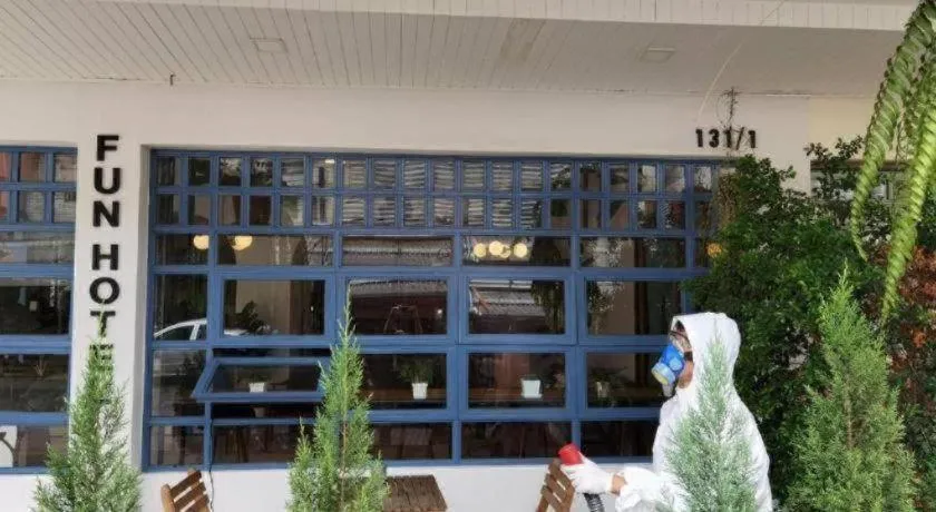 Fun Hotel