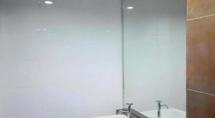 Gasser Park & Residence