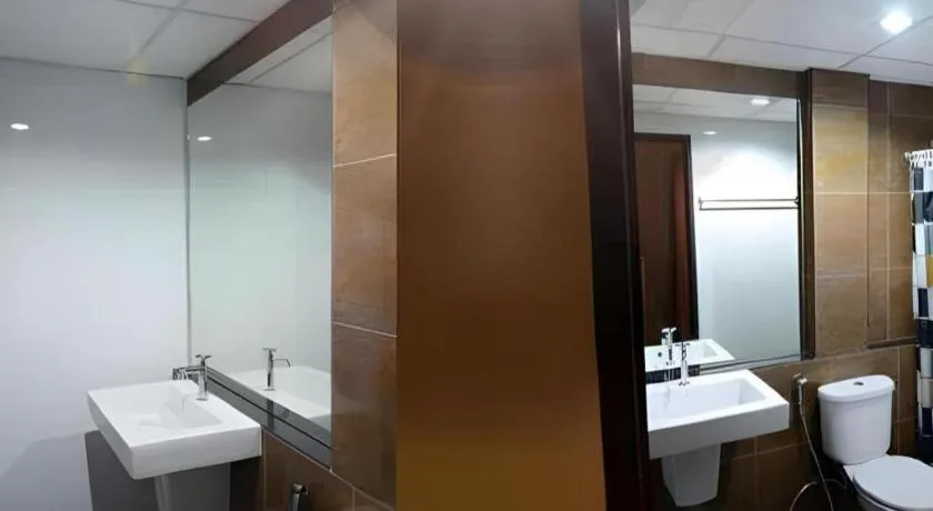 Gasser Park & Residence