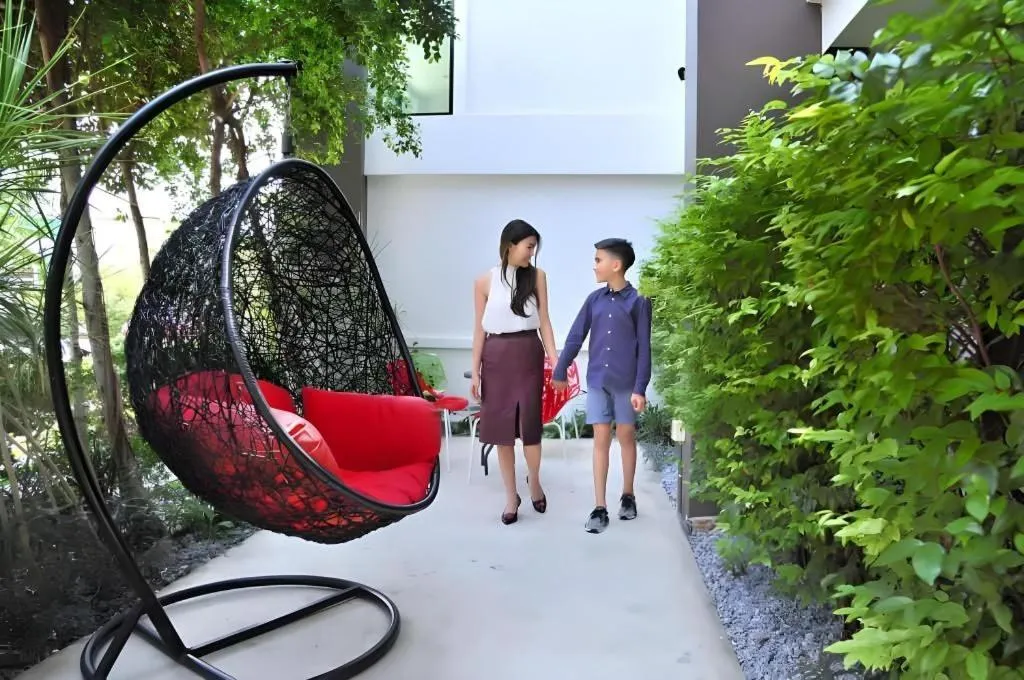 Gasser Park & Residence