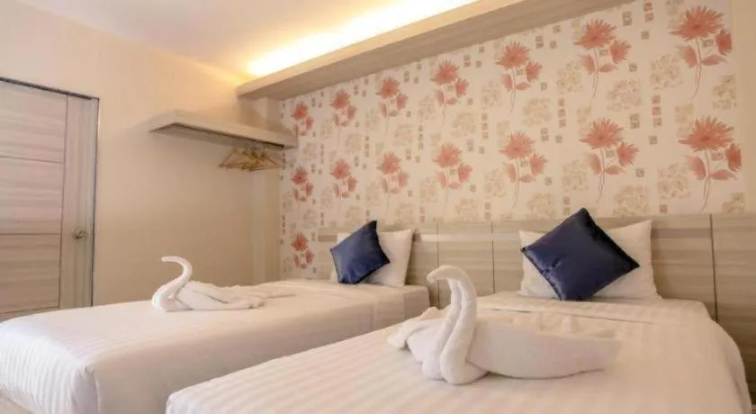 Bed in Klang Muang @ Nongkhai Hotel