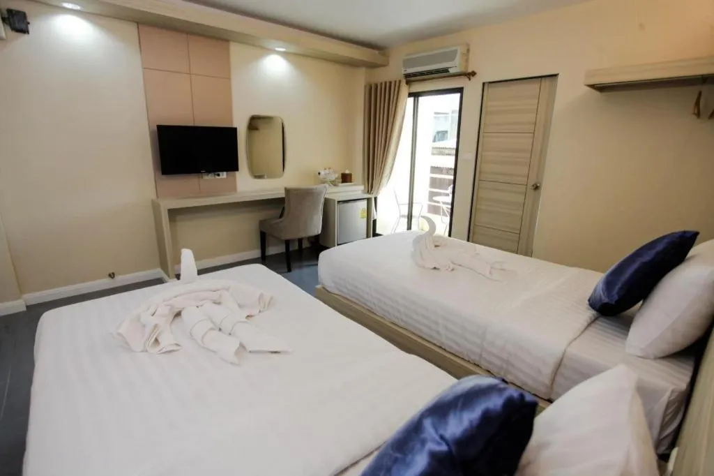 Bed in Klang Muang @ Nongkhai Hotel