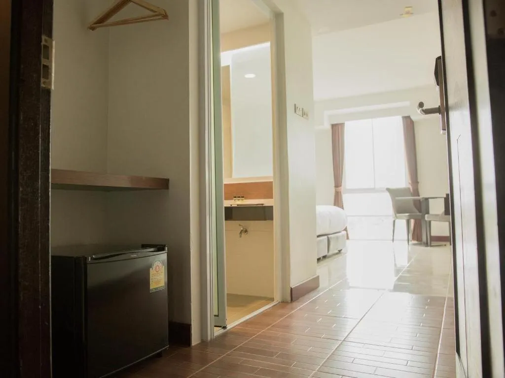 B2 Hat Yai Rat Uthit Boutique & Budget Hotel