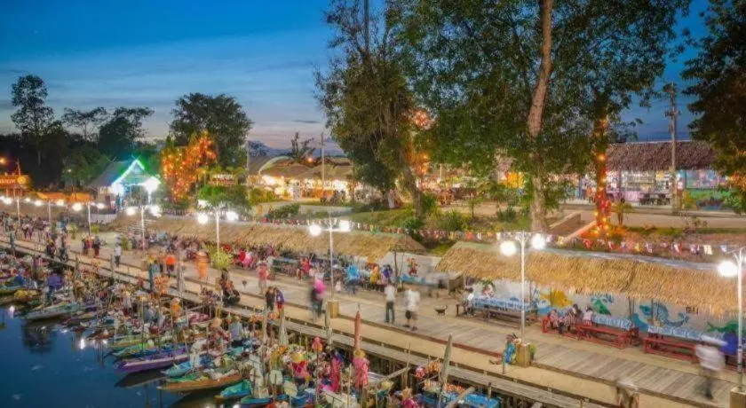 B2 Hat Yai Rat Uthit Boutique & Budget Hotel