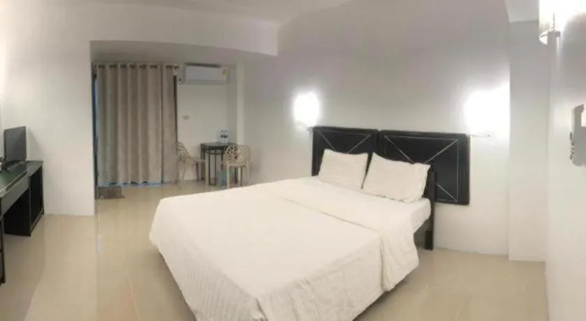 Bed in S.C. Heritage Hotel