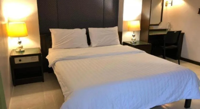 Bed in S.C. Heritage Hotel