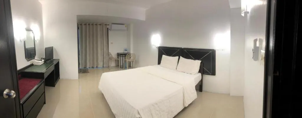 Bed in S.C. Heritage Hotel