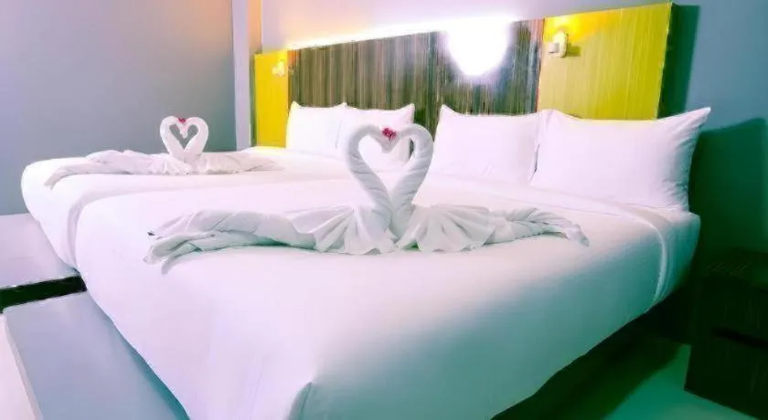 Bed in Bullkool Hua Hin Pool Villa