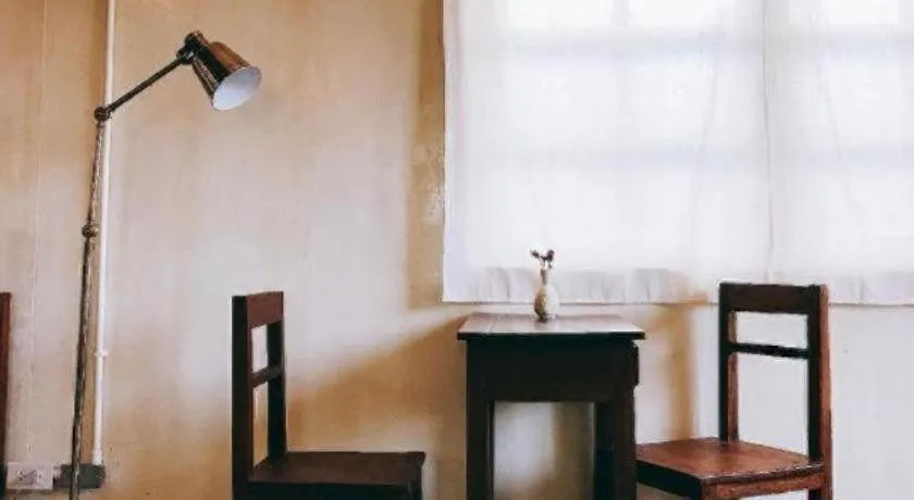 Khemjit cafe' and bed