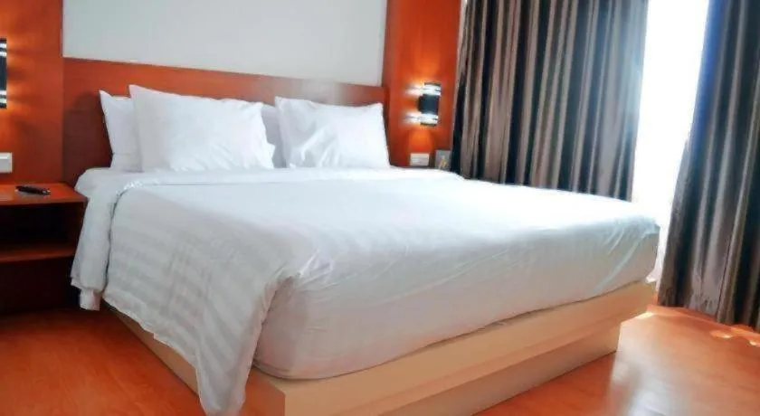 Bed in Horison Kota Lama Semarang