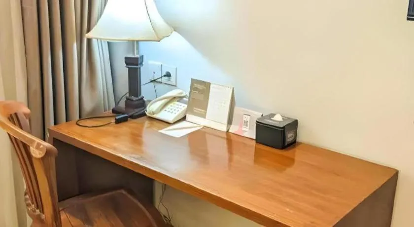 Horison Kota Lama Semarang