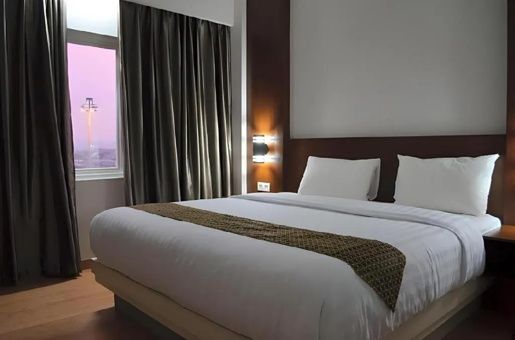 Bed in Horison Kota Lama Semarang