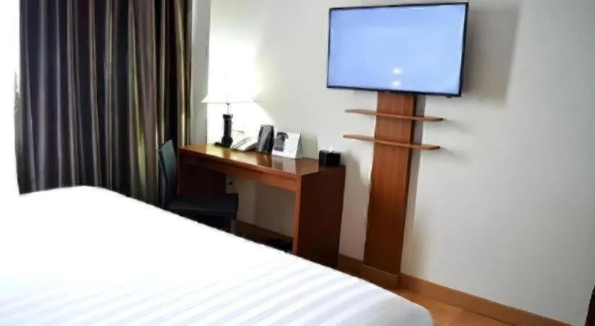 Bed in Horison Kota Lama Semarang