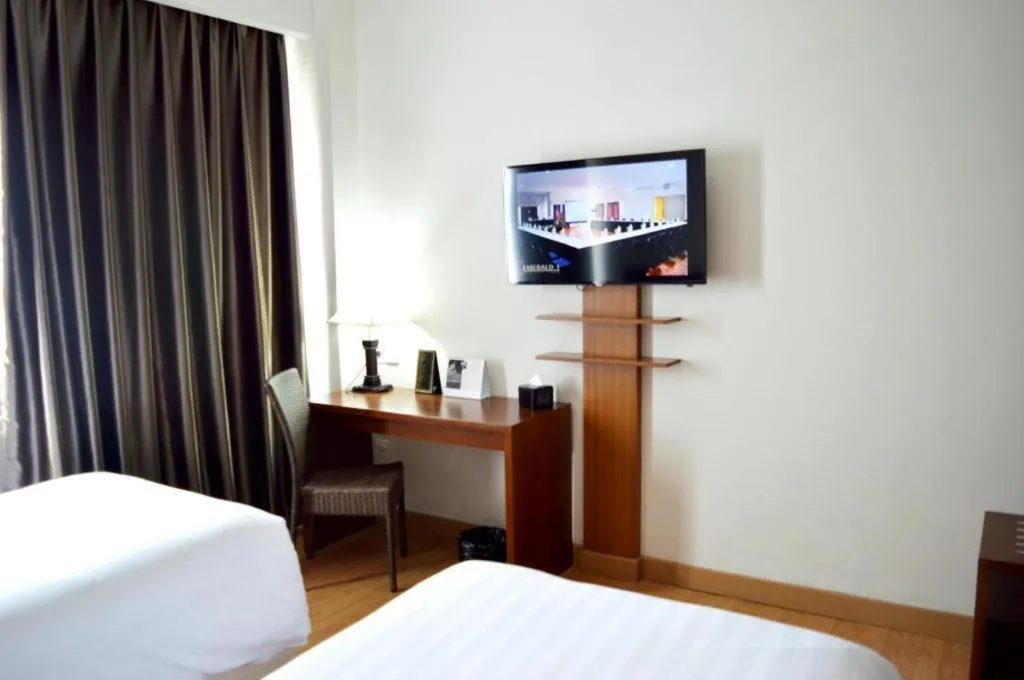 Bed in Horison Kota Lama Semarang