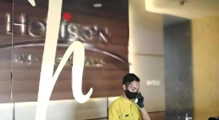 Horison Kota Lama Semarang
