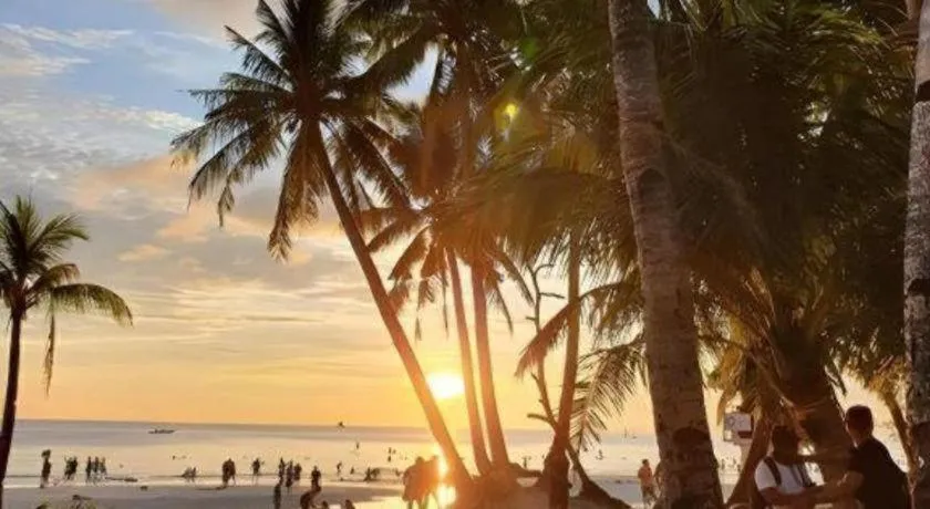 La Bella Casa Boracay Hotel