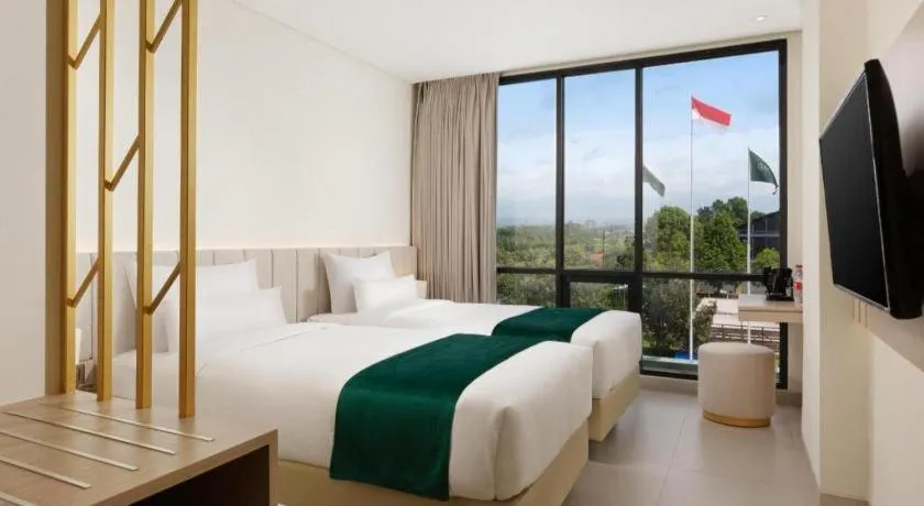 Bed in Elsotel Purwokerto By Daphna Management