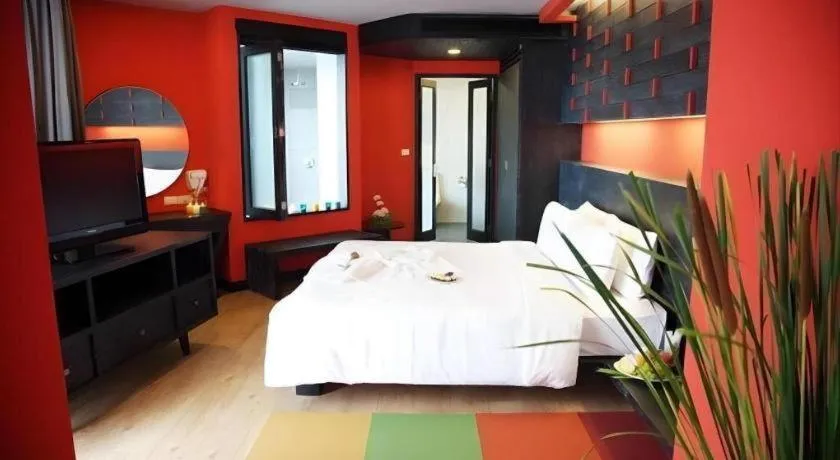 Bed in The Sez Hotel Bangsaen