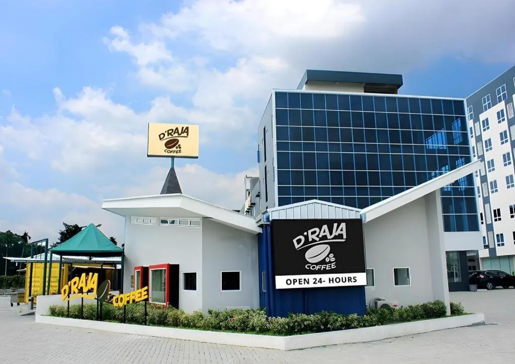 Wing Hotel Kualanamu Airport