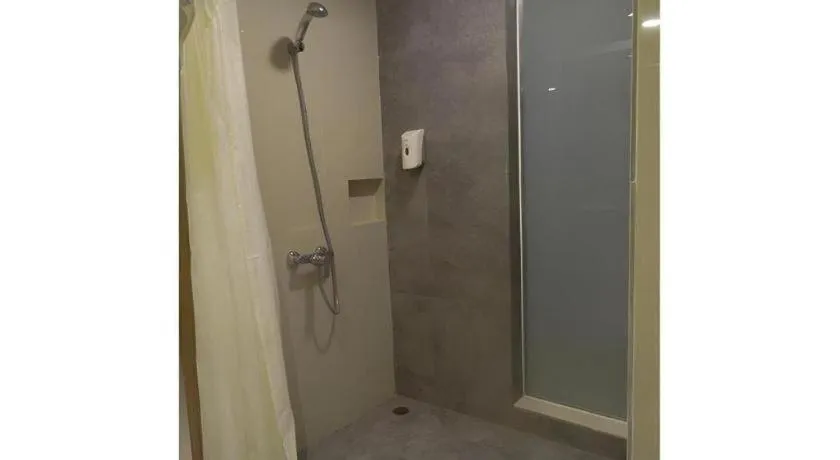 Wing Hotel Kualanamu Airport