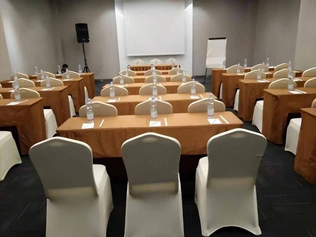 Wing Hotel Kualanamu Airport