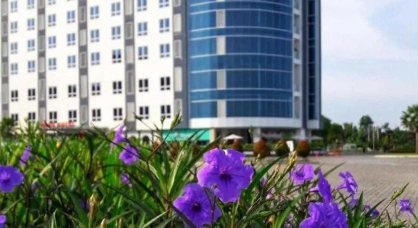 Wing Hotel Kualanamu Airport