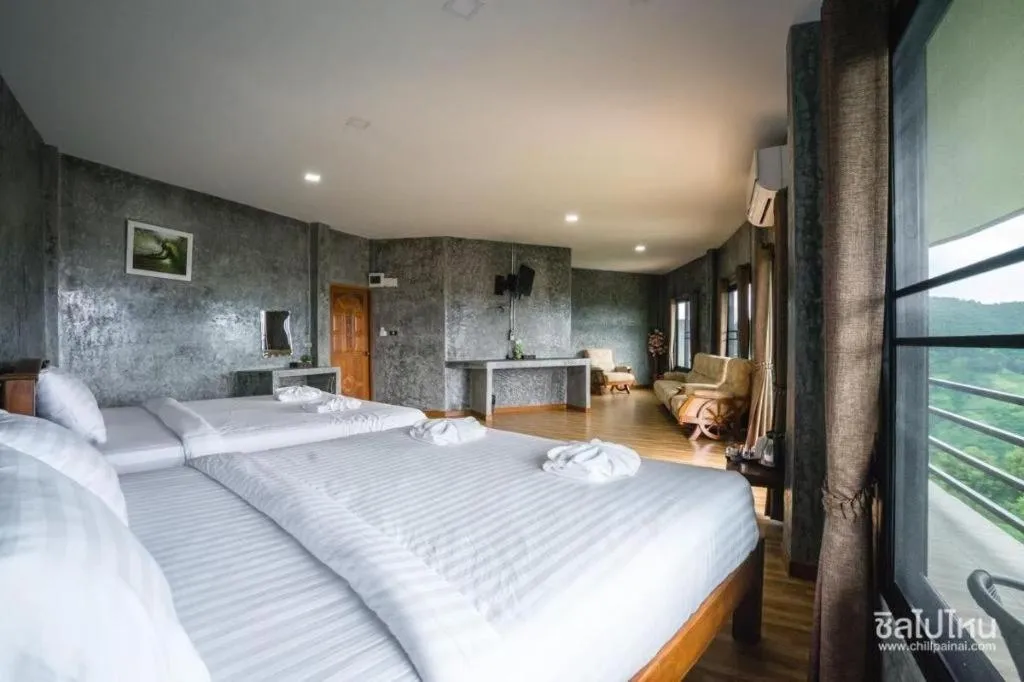 Bed in 101 Tea Green View